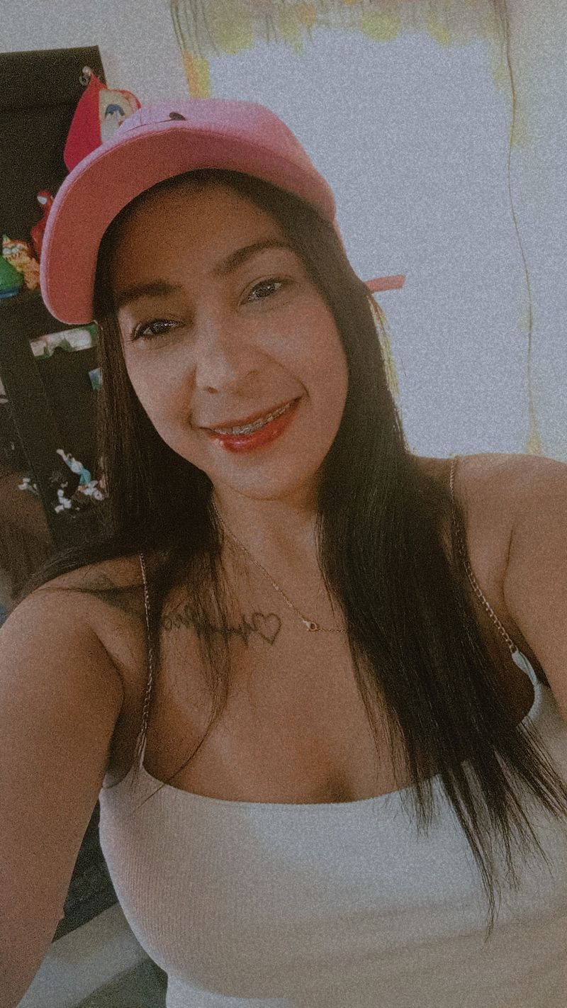 Yuraima, 35