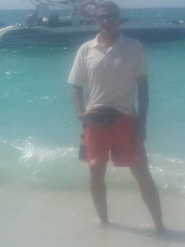 Enrique, 56