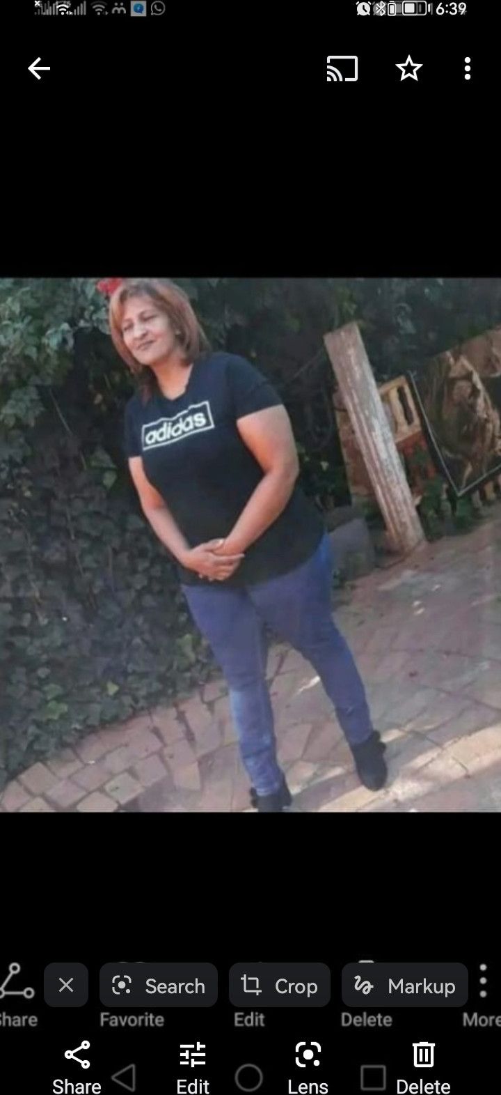 Shahana, 45
