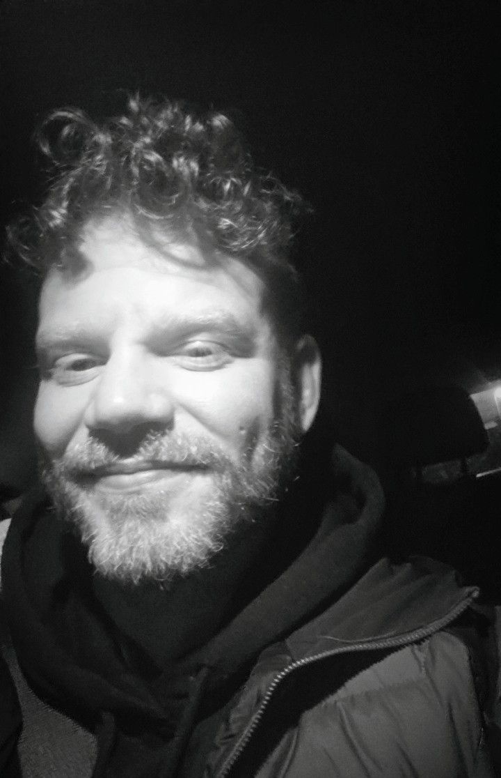 Robert, 42