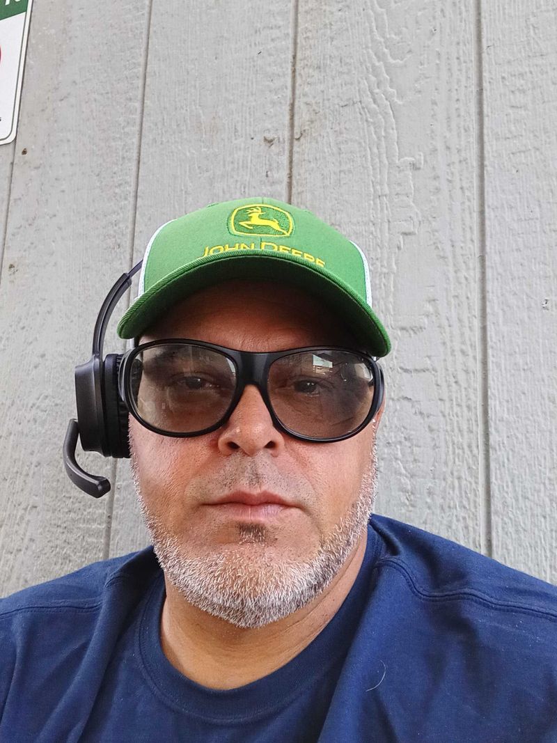 Luis, 51
