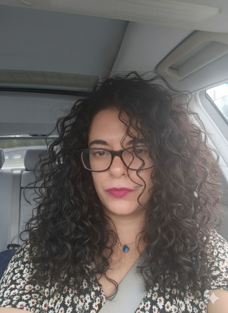 Susana, 35