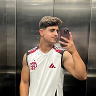 Luiz Carlos, 23