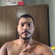 Erik, 24