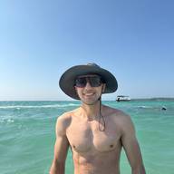 Mateo, 23