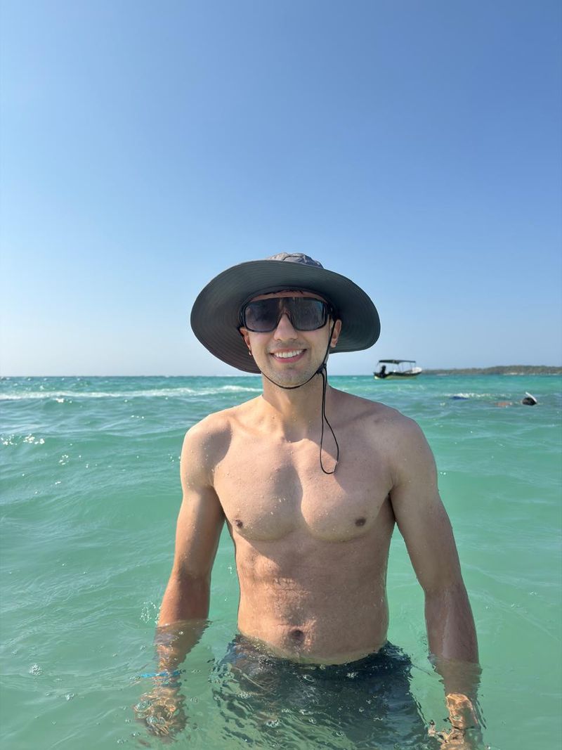 Mateo, 23