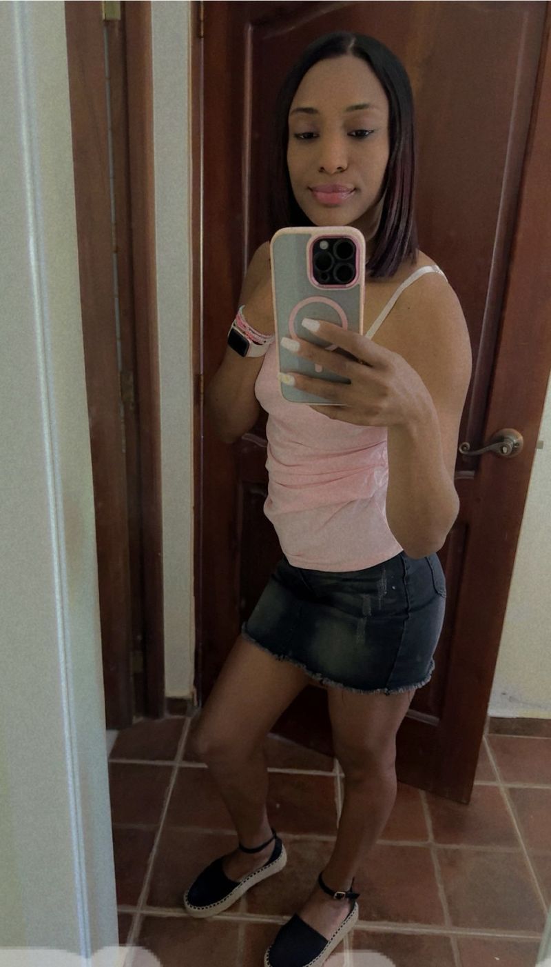 Anny, 34