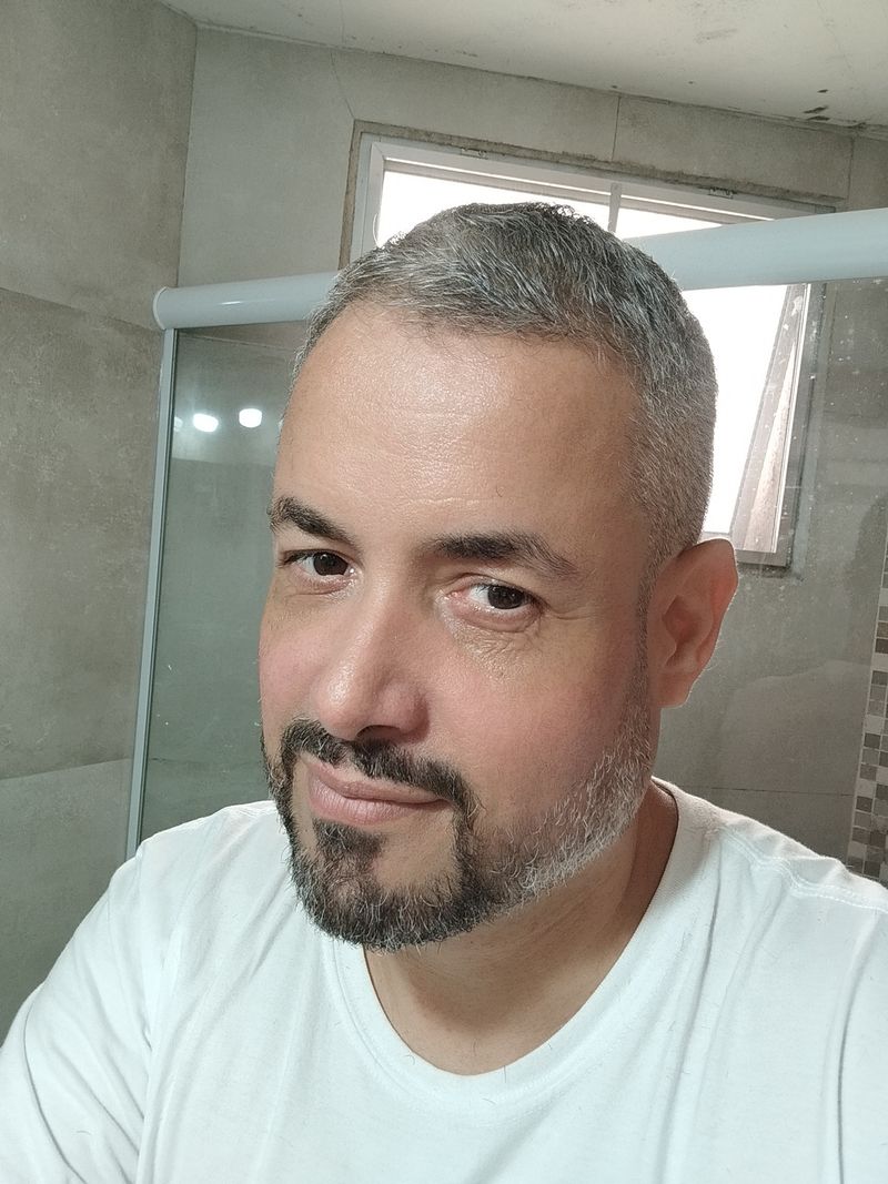 Edmar, 49