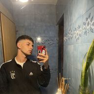 Valentin, 22