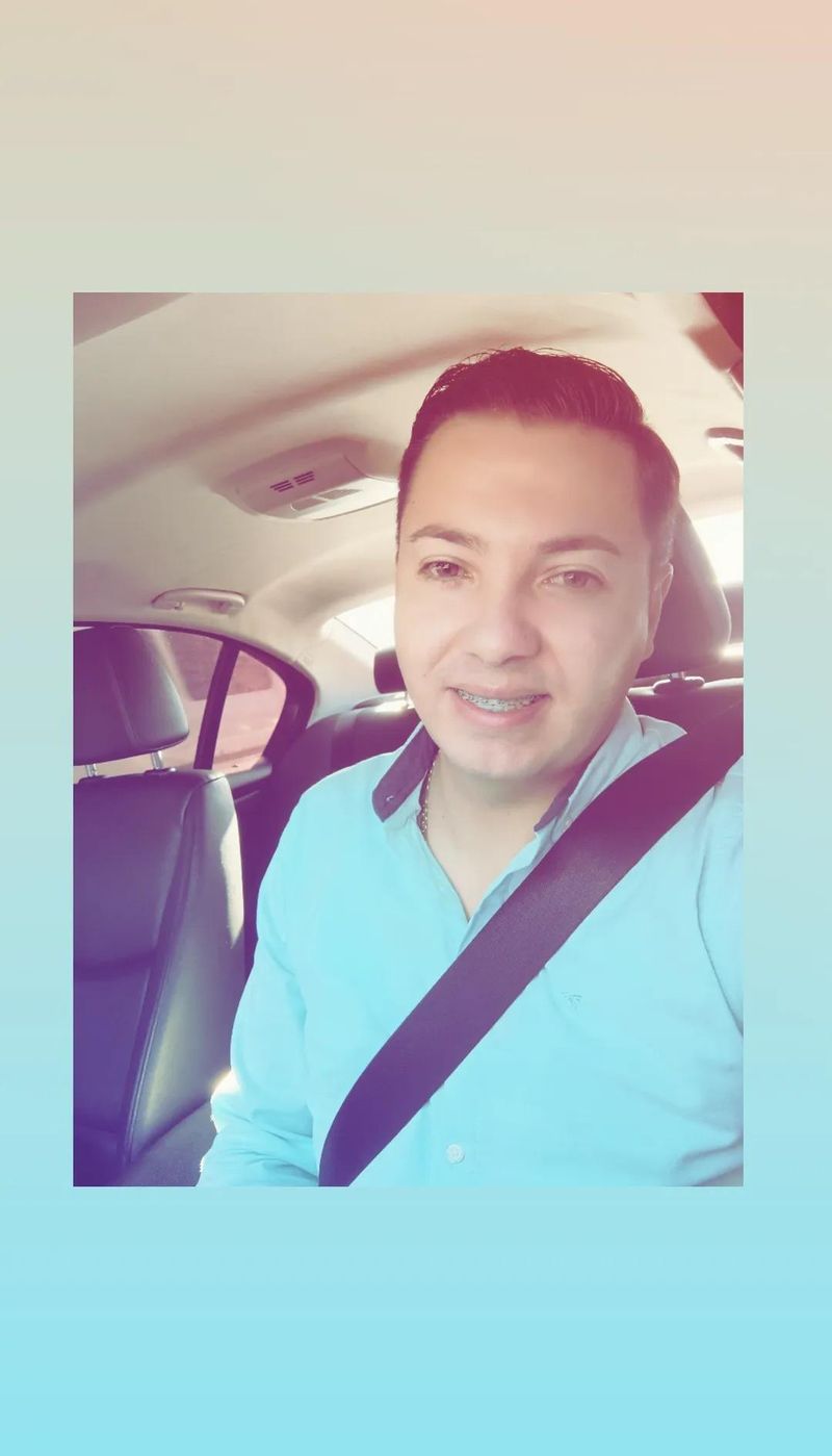 Luis Chávez, 30