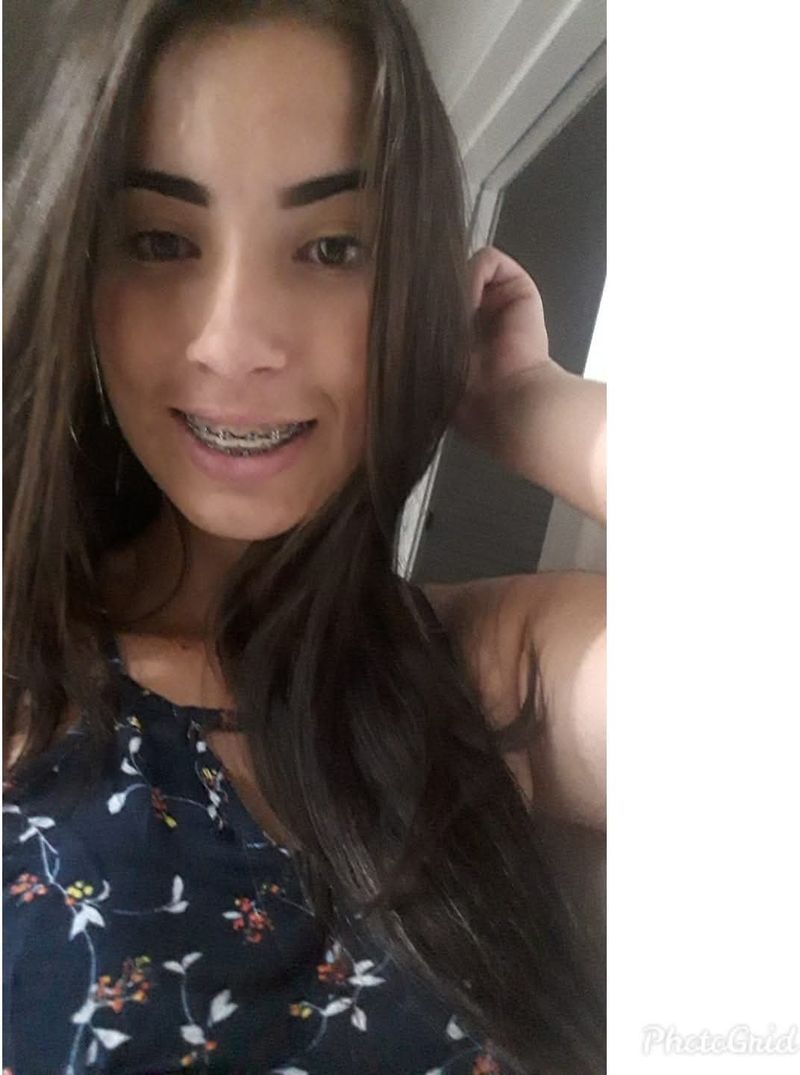 Luiza, 25