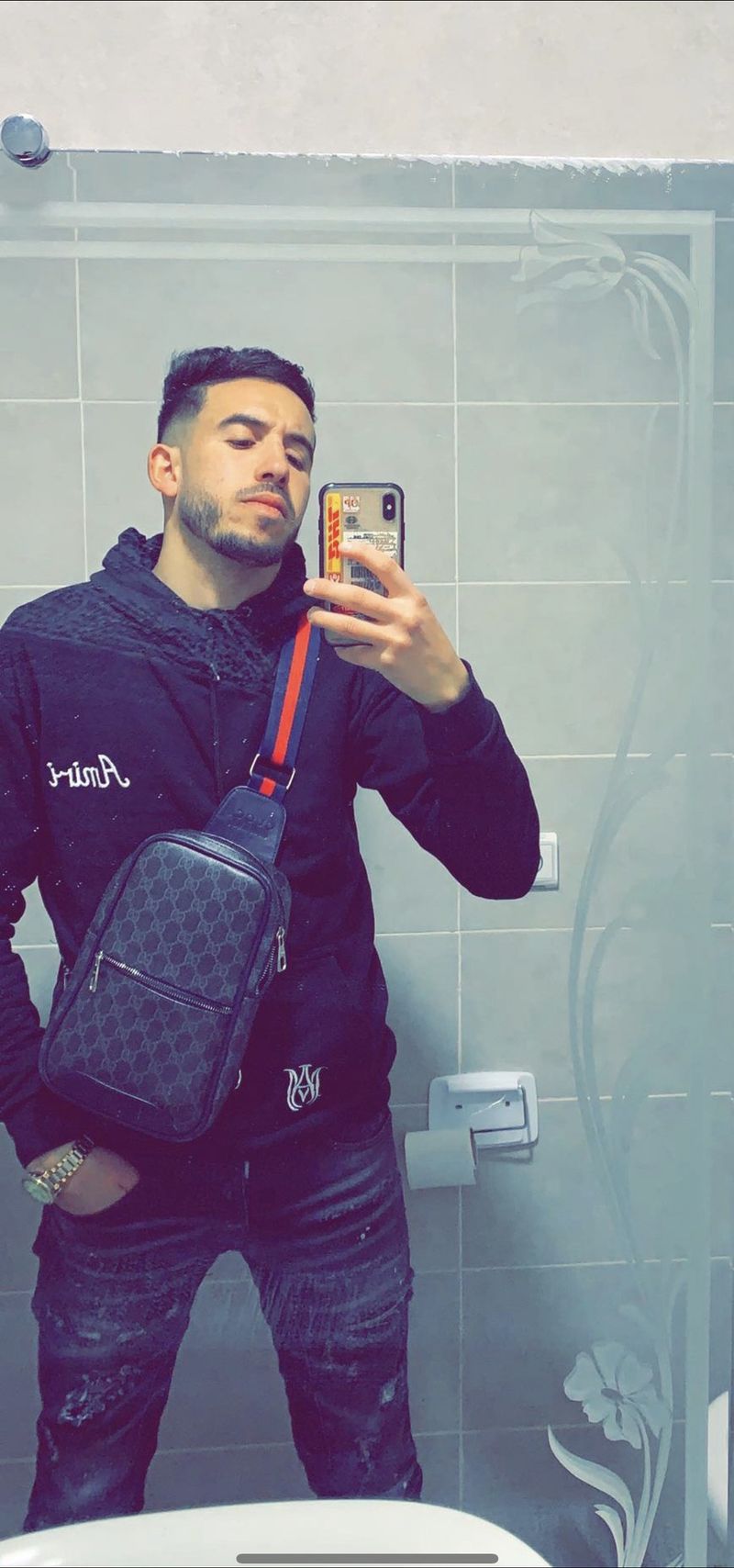 Mouad, 27