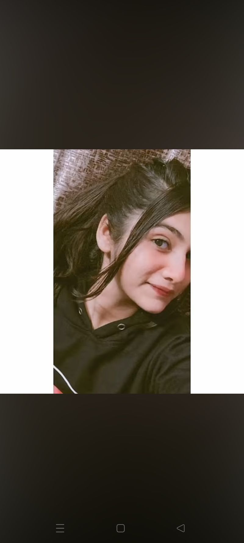 Alizey, 20