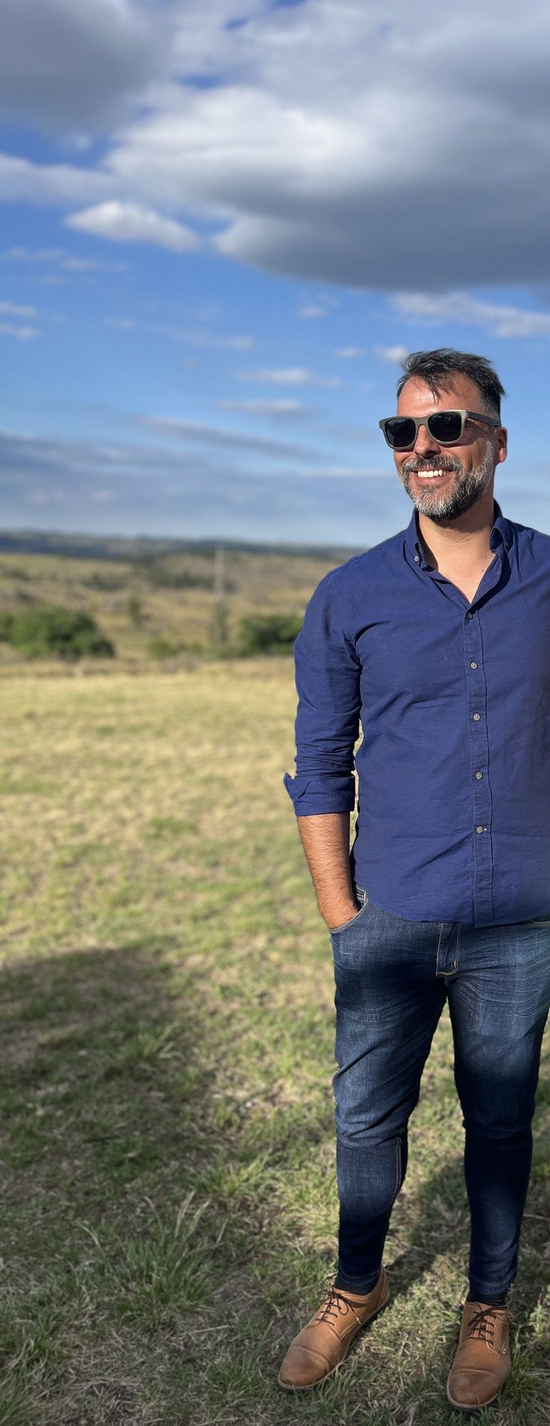 Mauricio, 47