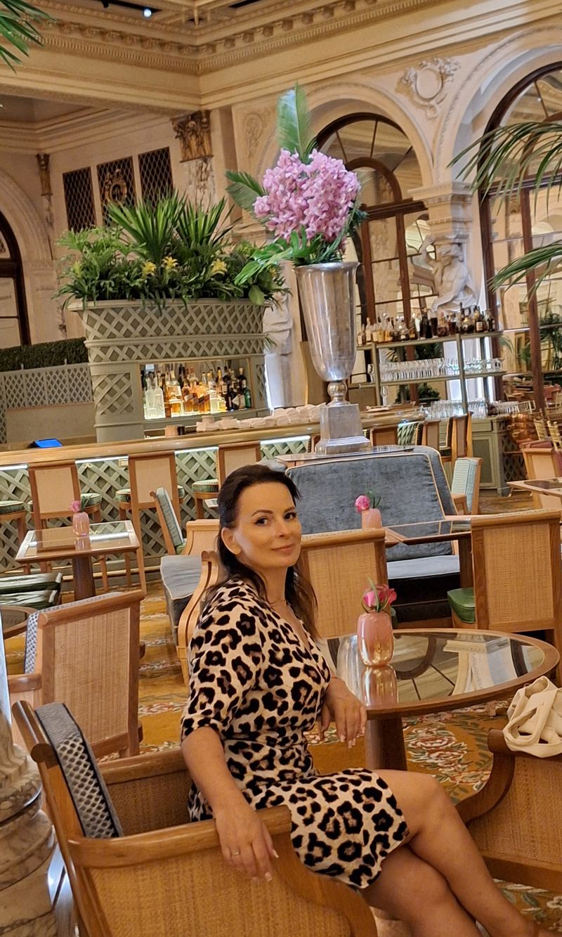 Ange, 49