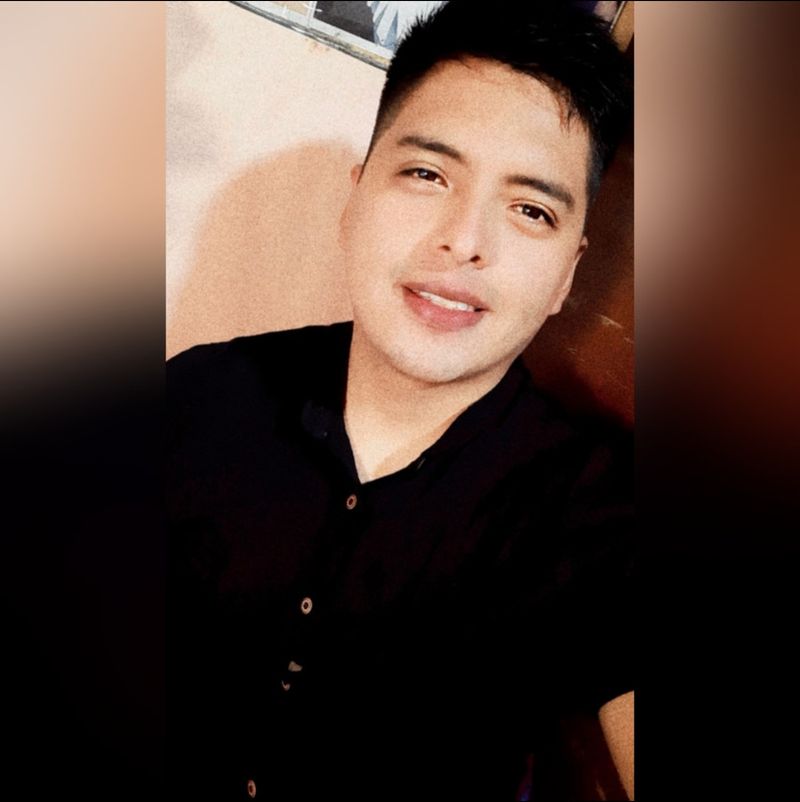 Mauricio, 32
