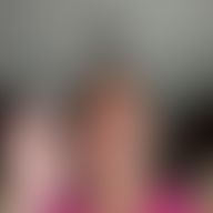 Marcela, 44