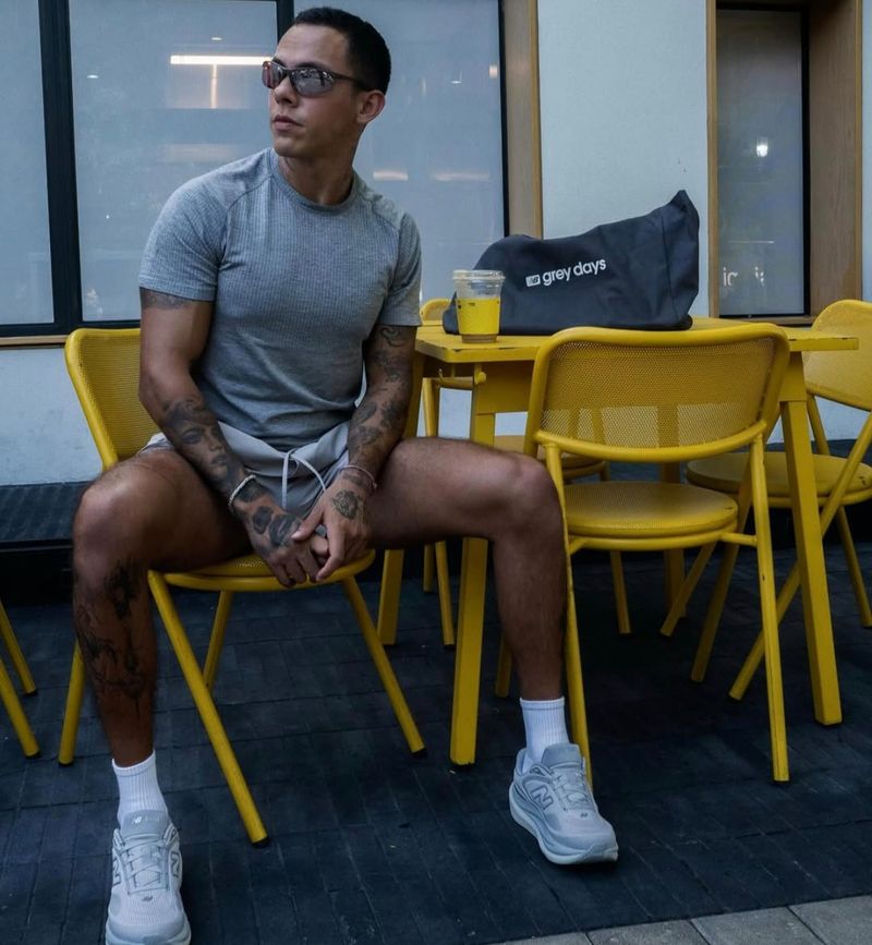 Daniell, 24