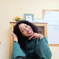 Anelisiwe, 25