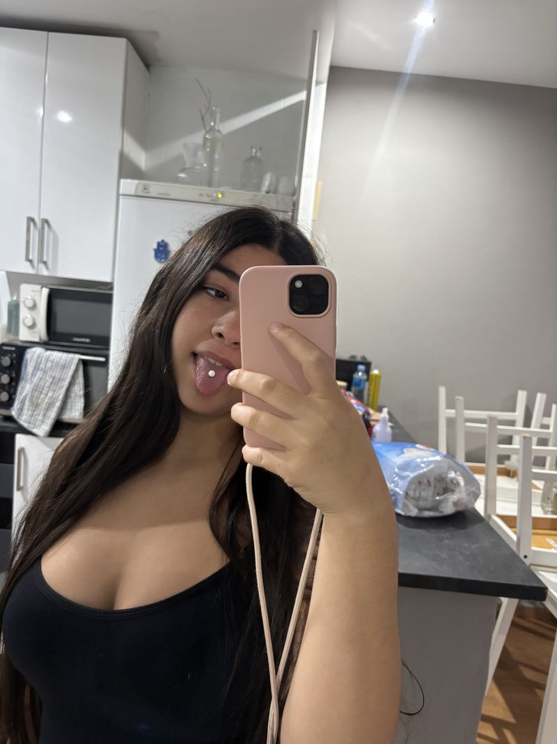 Lidiia, 19