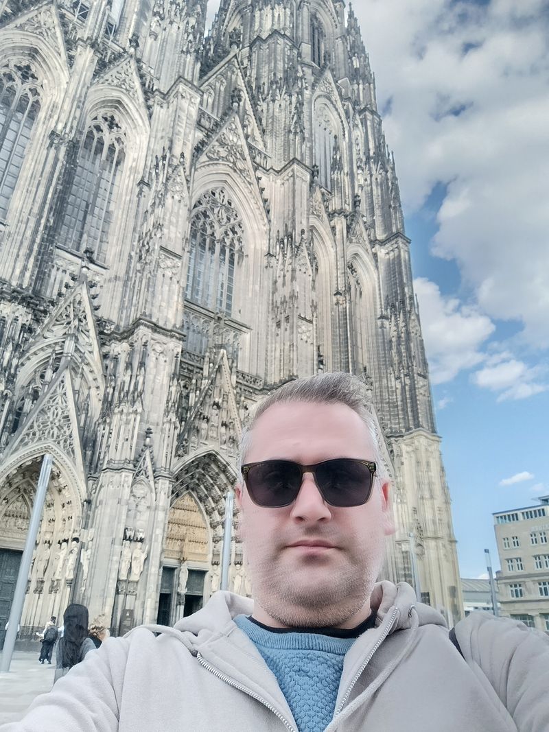 Schein, 43