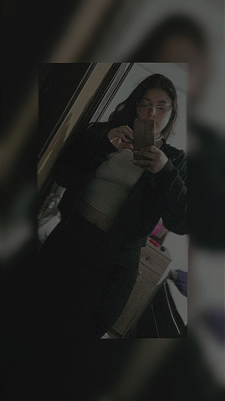 Isaa, 18