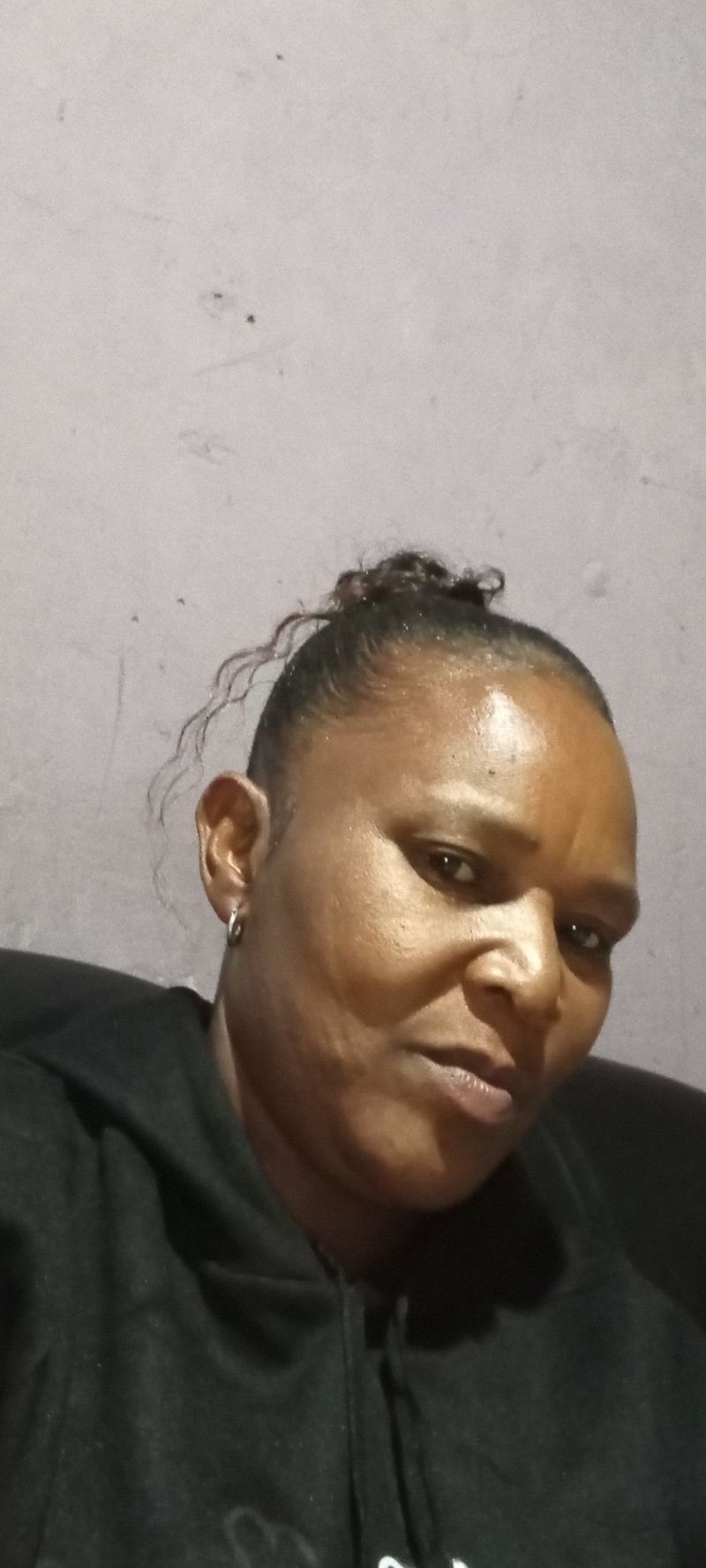 Mandy, 47