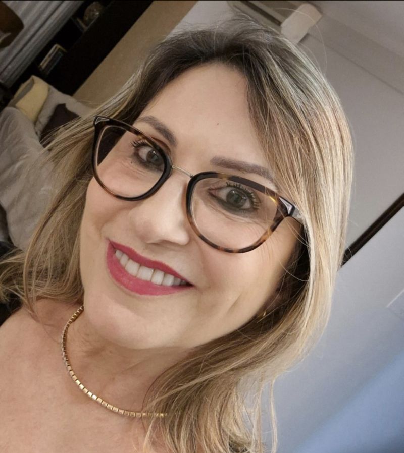 Marisa, 62