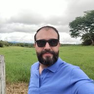Carlos C, 46