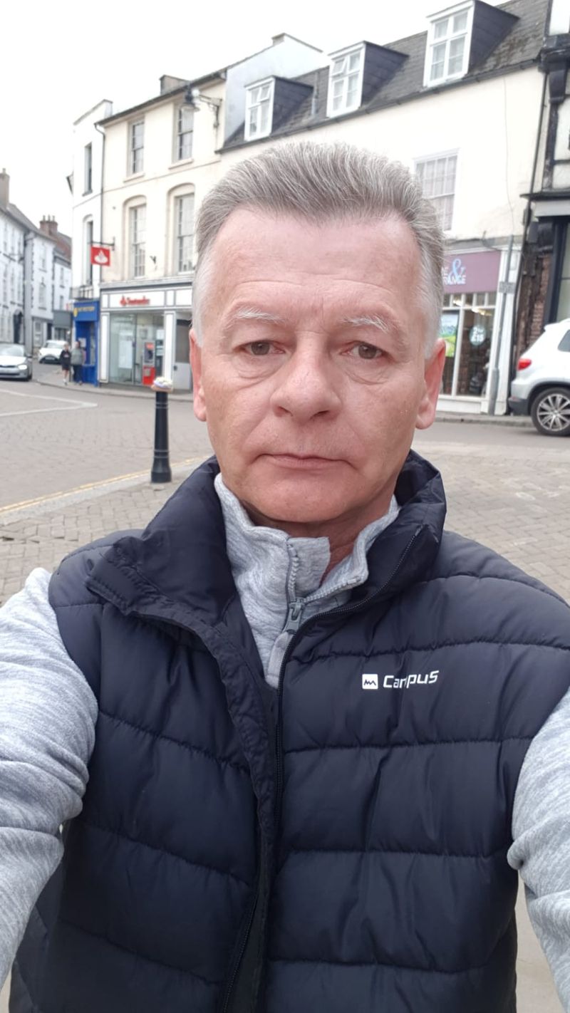 Radek, 60