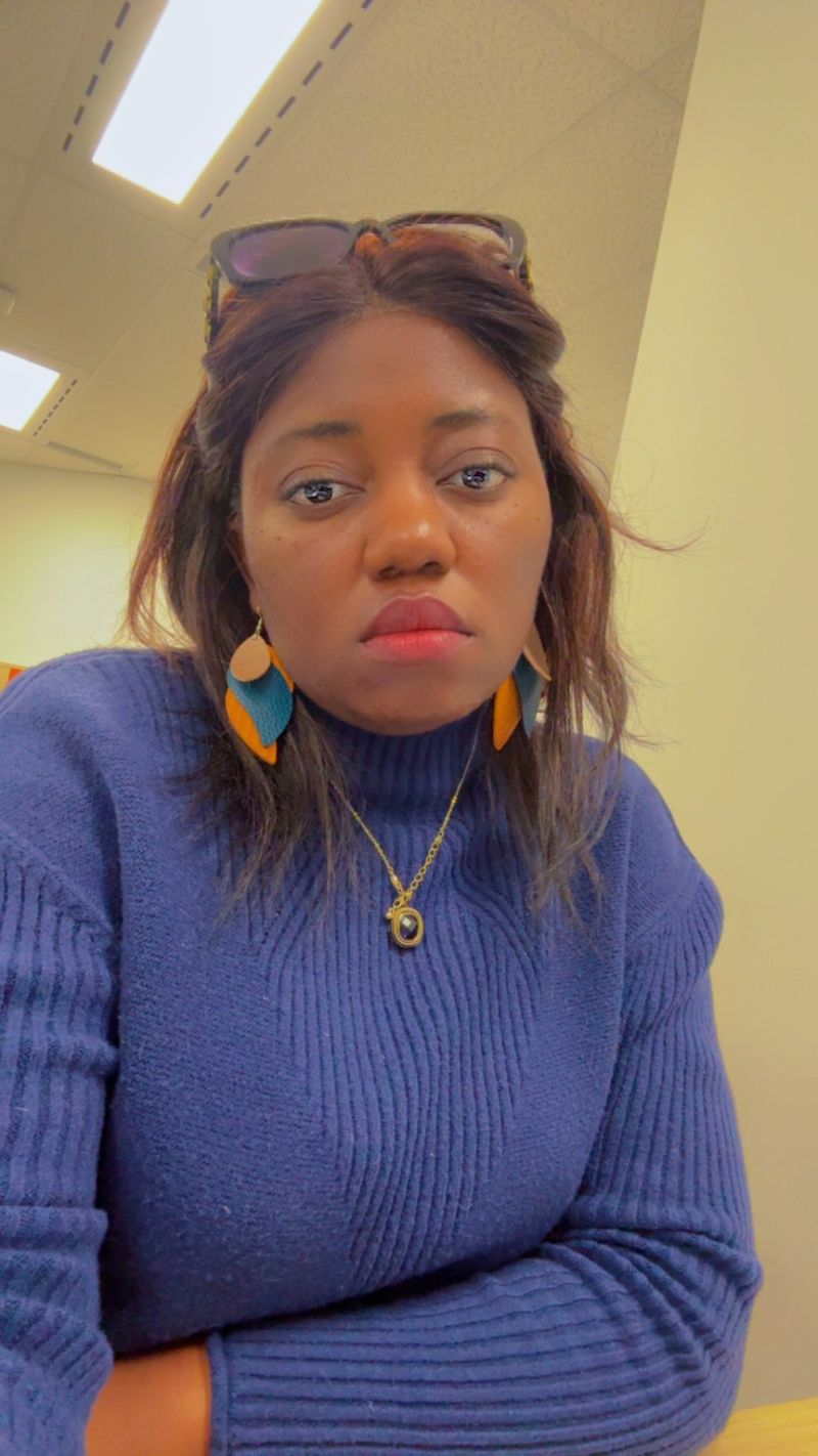 Milca, 33