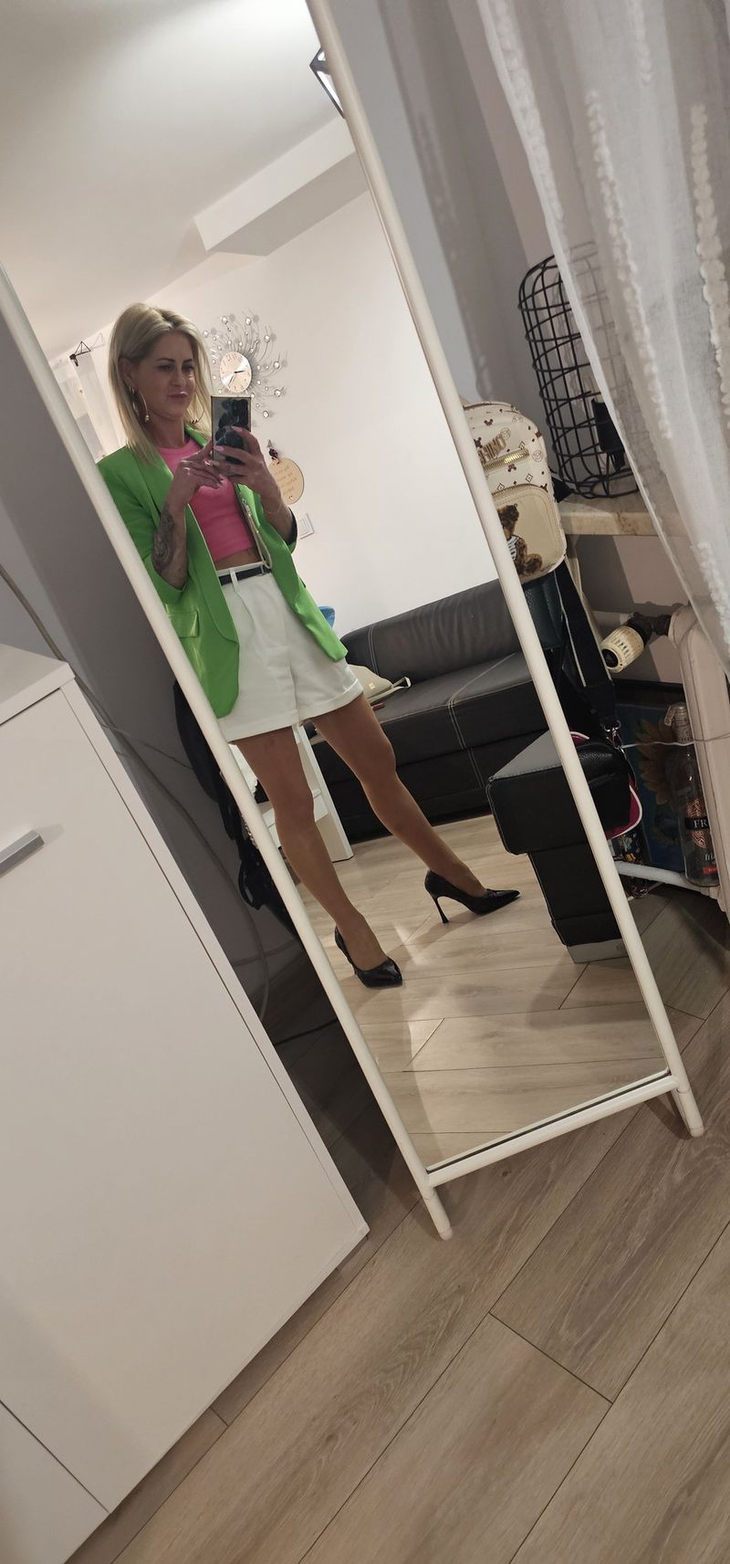 Madzialena, 44