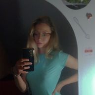 Aleksandra, 28