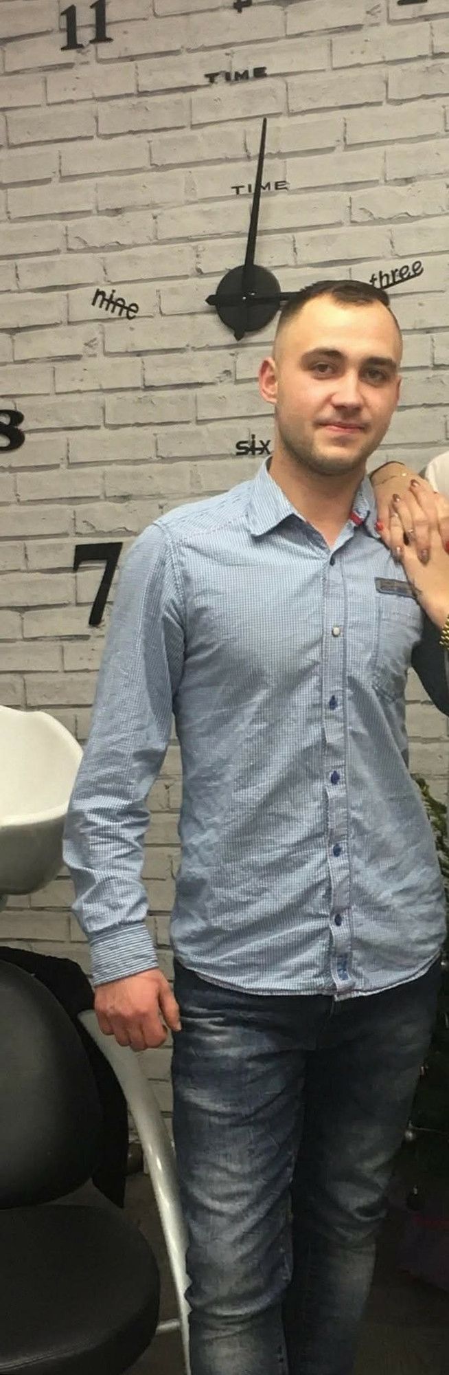 Patryk, 32