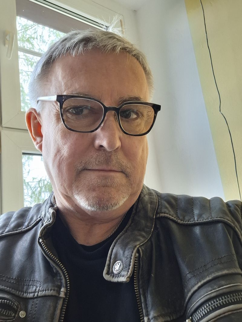 Adam, 60