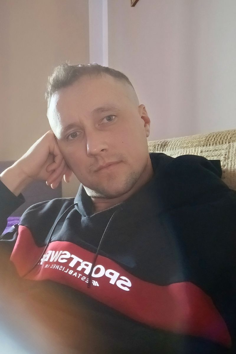 Darek, 34