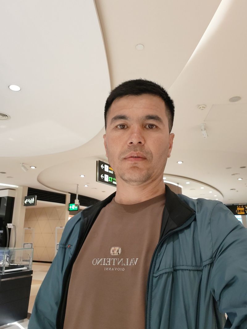 Алим, 39