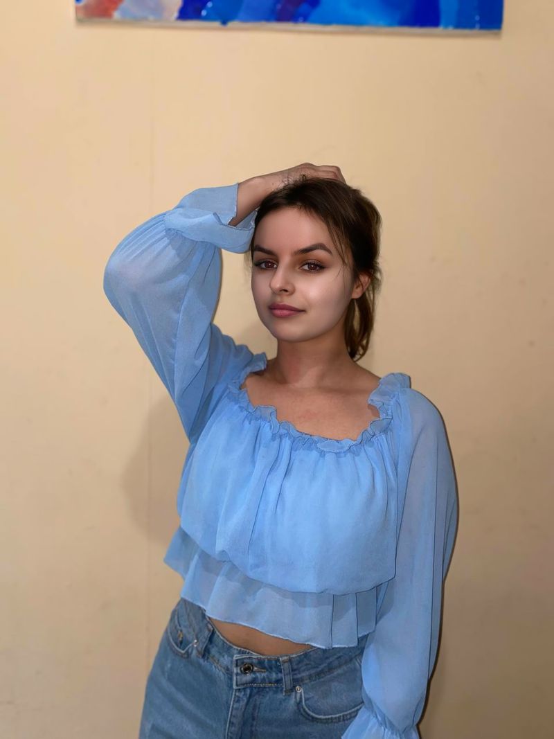 Таня, 21