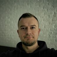Wiktor, 39