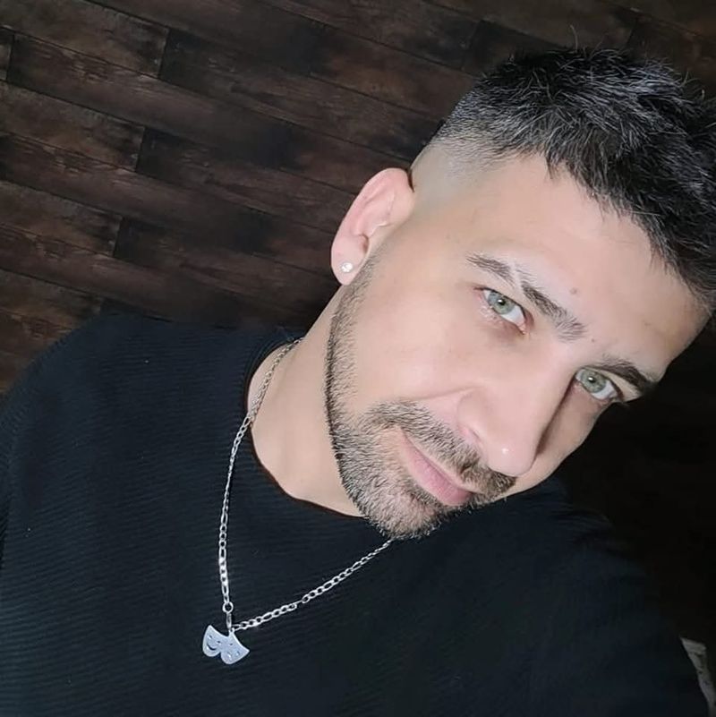 Pablo, 40
