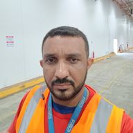 Alex, 37