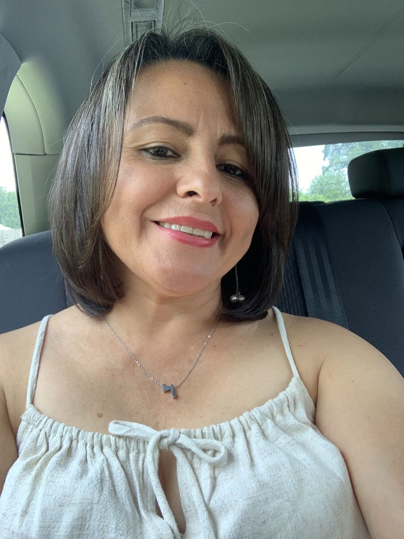 Liz, 48