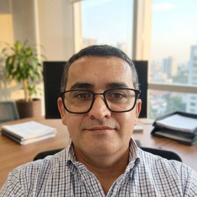 Omar, 49