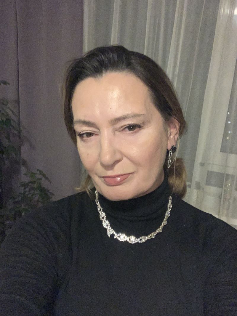 Wieslawa, 54