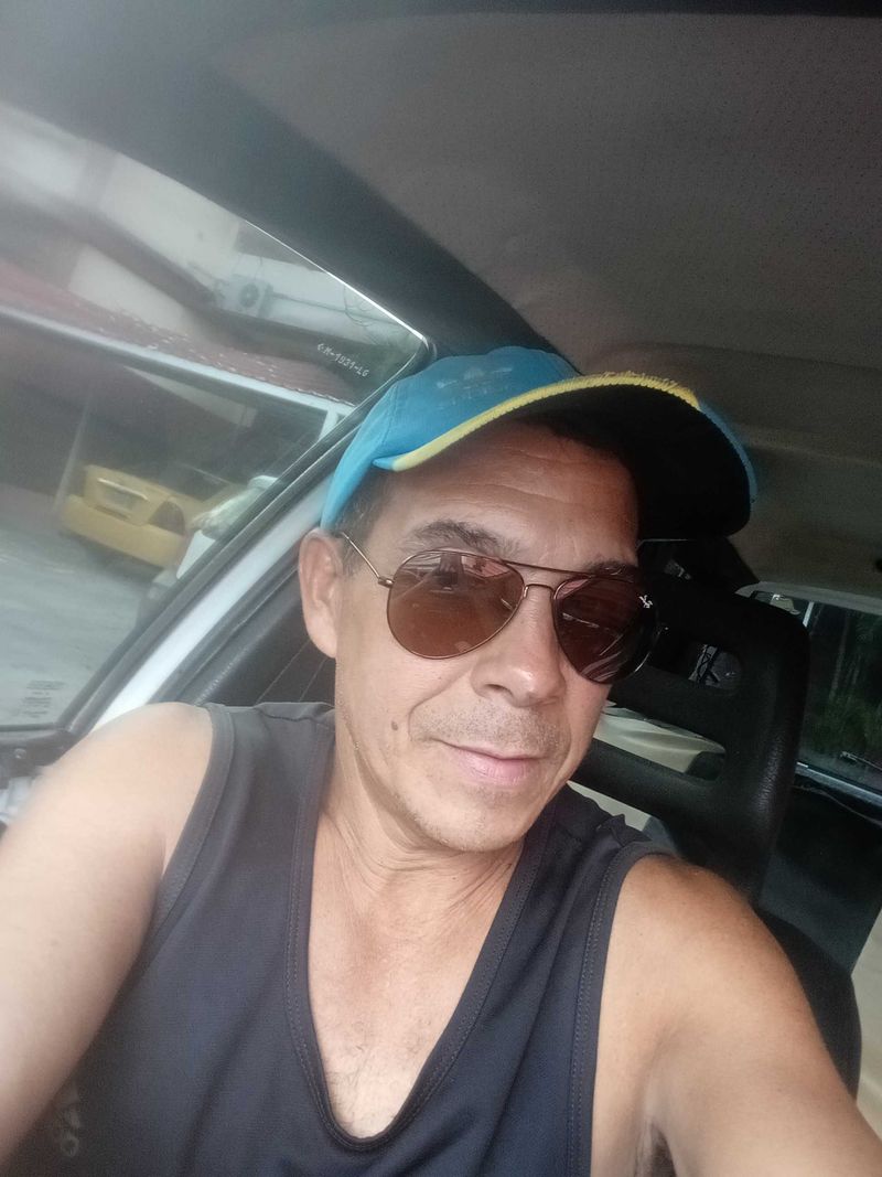 Andres, 50