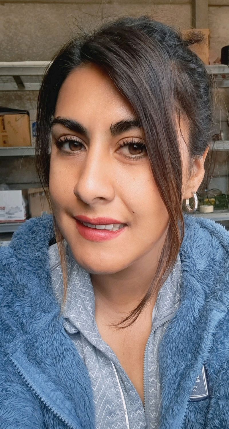 Camila, 30