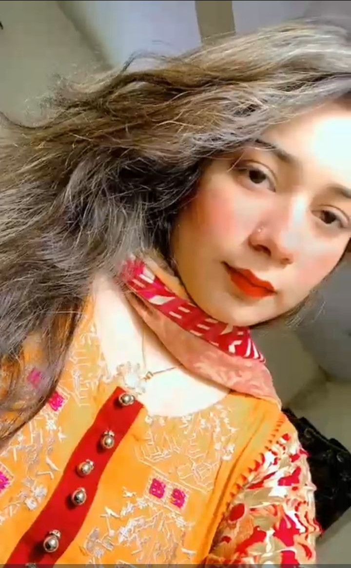 Fatima, 27