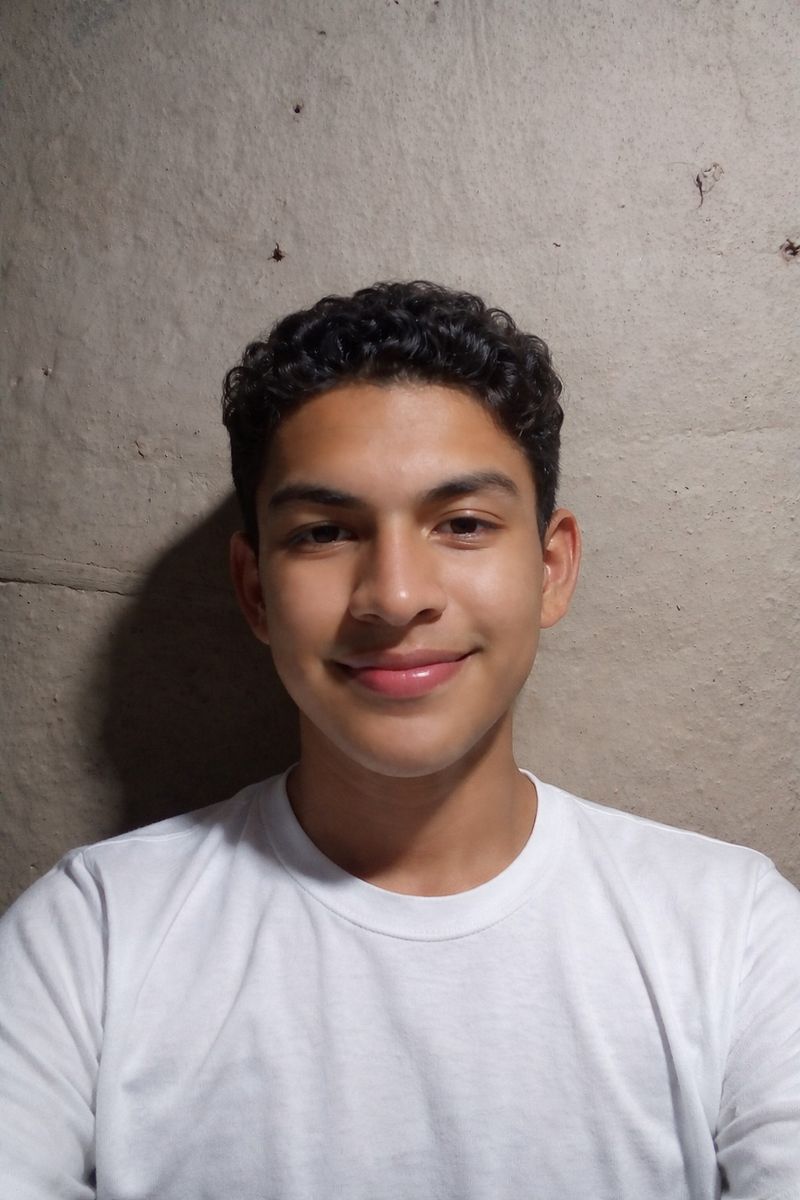 Alex Gutma, 18