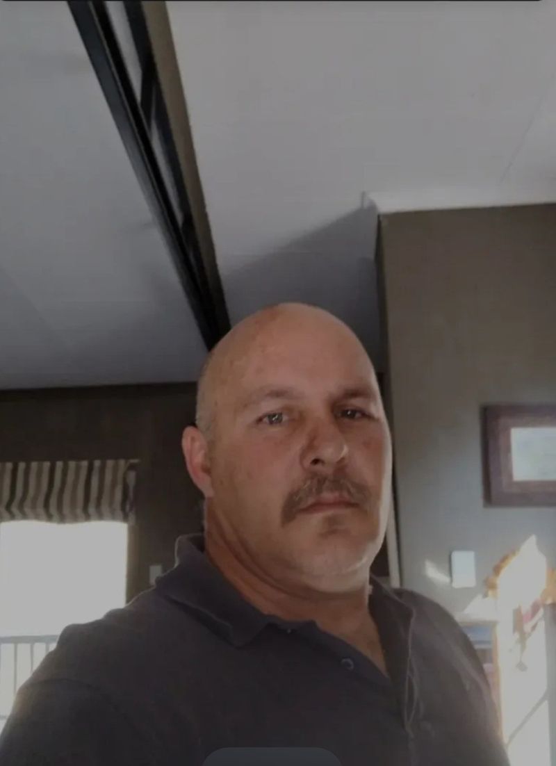 Kobus, 47