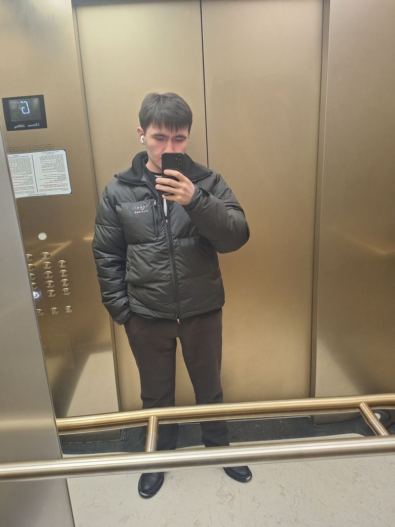 Алишер Элисон, 22